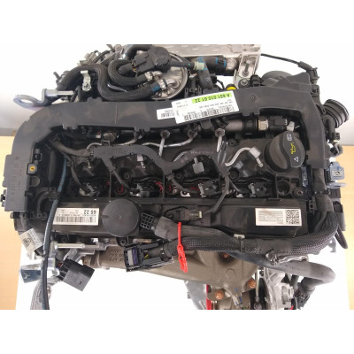 Motor Infiniti 2.2D tipo 651970 - Motor diésel completo sin turbo intercambio estándar.