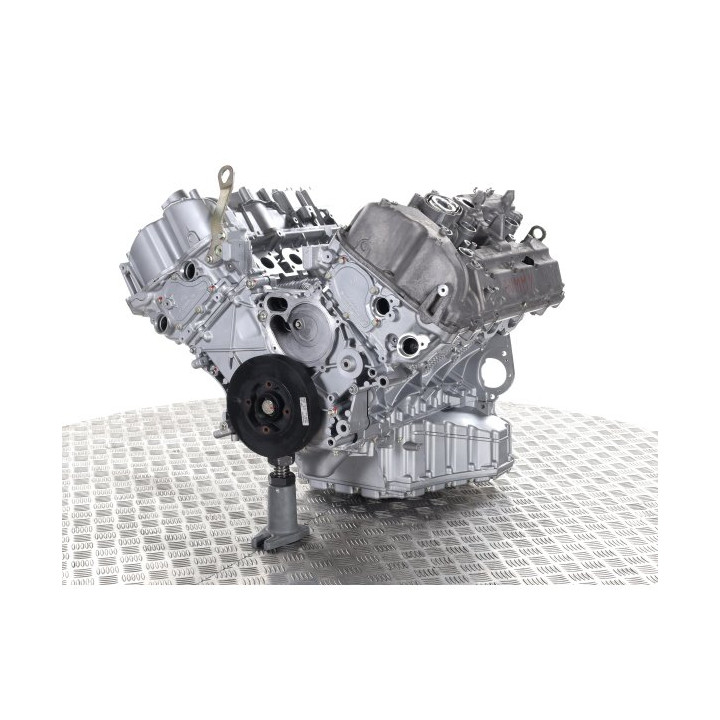 Motore BMW M 4.4 V8 tipo S63B44B - Motore a benzina in cambio standard