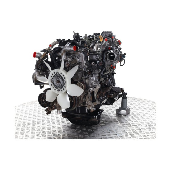 Motore TOYOTA 2.4 D-4D tipo 2GDFTV - Motore diesel usato 51500 km